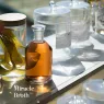the_hand_treatment_3_QMpvynZvYR.webp